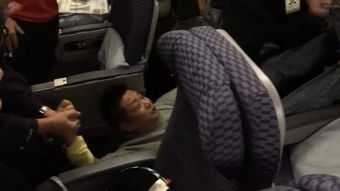母子错过航班大闹机场称耽误考公