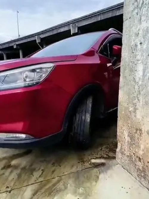 汽车喷漆多少颜色好