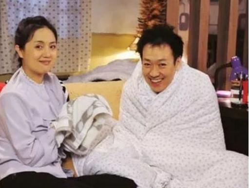 夫妻相爱7年女方胖了182斤 丈夫回应