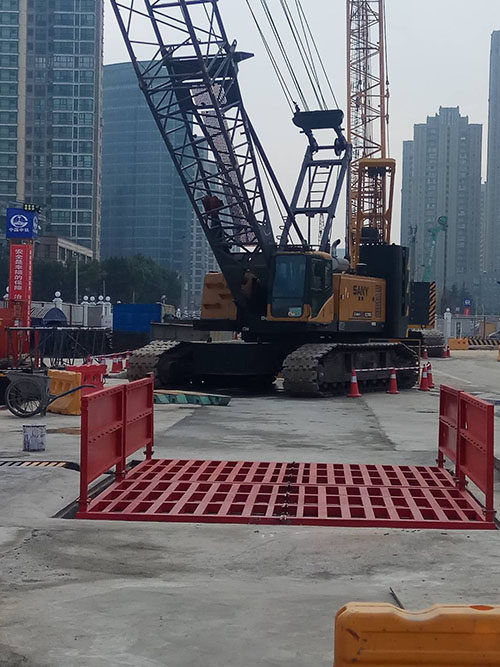 汽车喷淋尺寸是多少