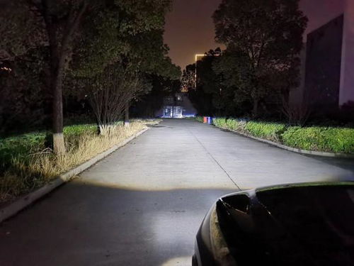 汽车选多少流明好