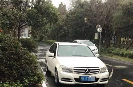 驾校汽车限速多少公里