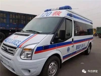 黑救护车载临终老人3公里1800元