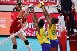 中国女排3-0完胜比利时