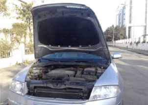 汽车启动电流多少w