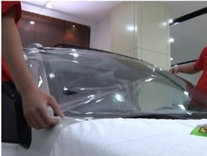 汽车要贴多少膜