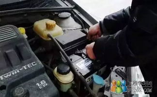 小汽车电瓶多少斤