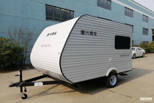 小汽车拖挂荷载多少