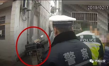 女子遭水枪攻击 警方称男子未逃逸