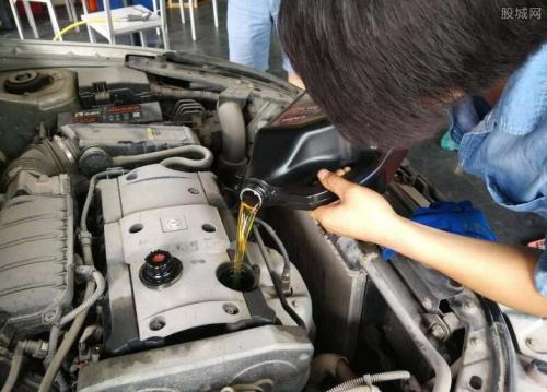 汽车开多少公里检修