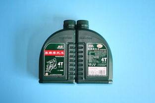 铃木汽车装多少机油