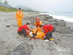 10岁男孩台风天海上漂流5小时