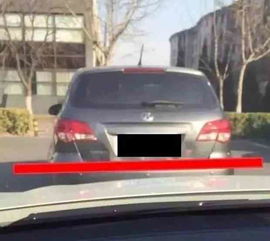 汽车停车车距多少