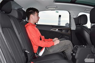 汽车正常坐椅高度多少