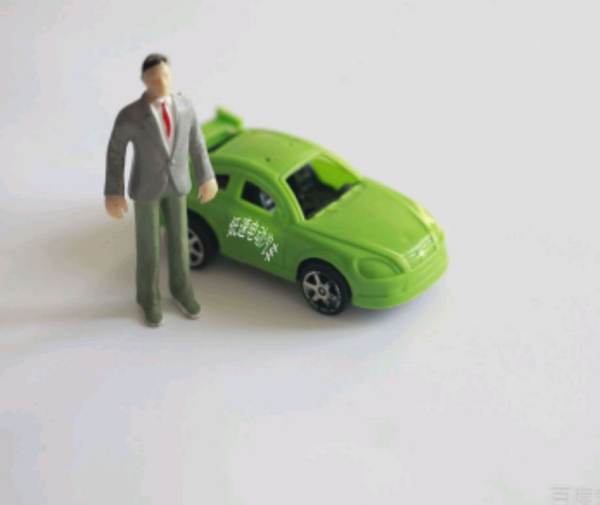 汽车最多跑多少万
