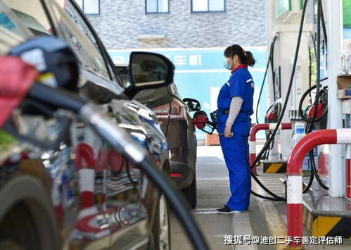 汽车装满油多少公里
